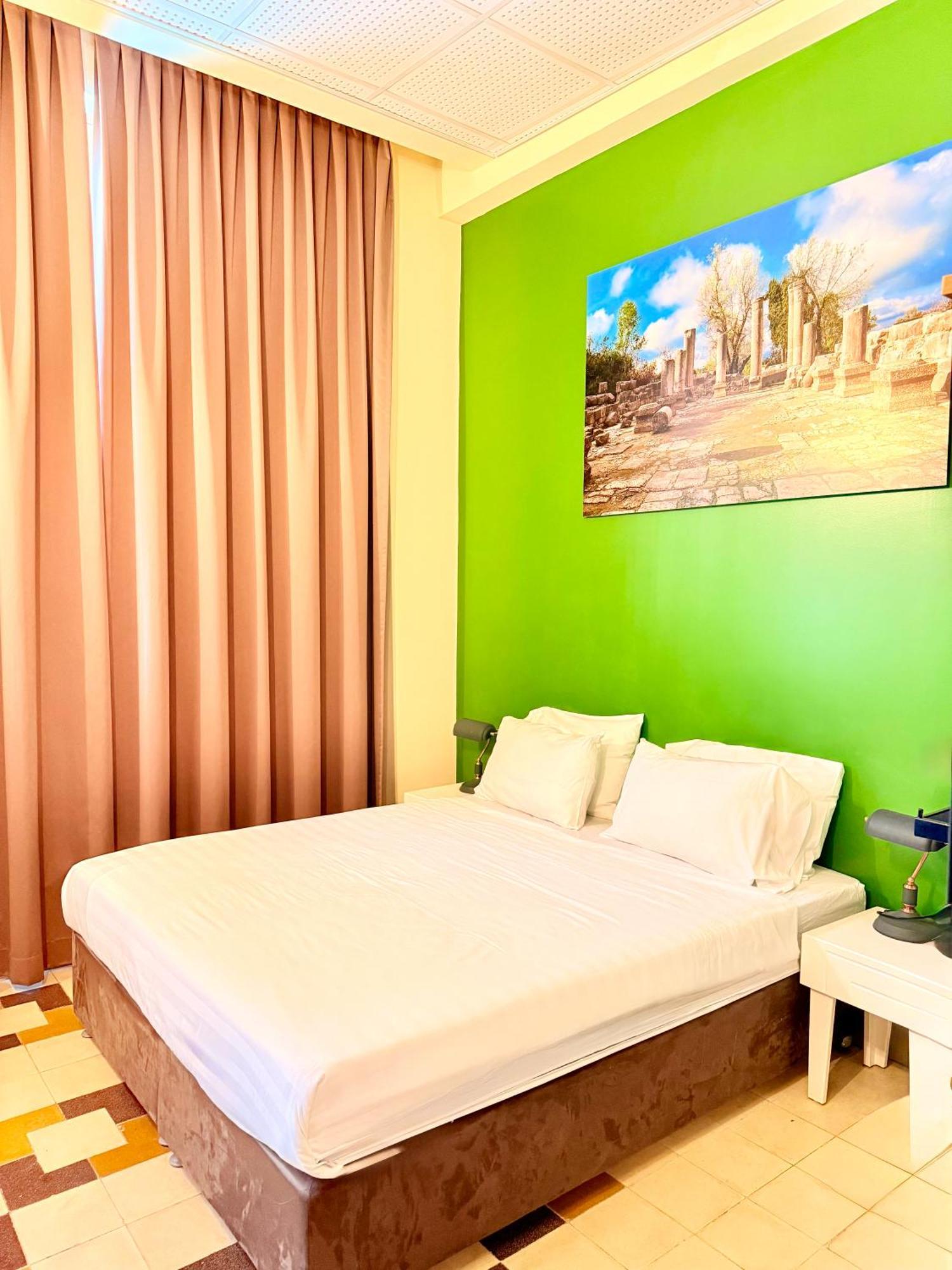 Inta Hotel (Adults Only) Tel Aviv Exterior foto